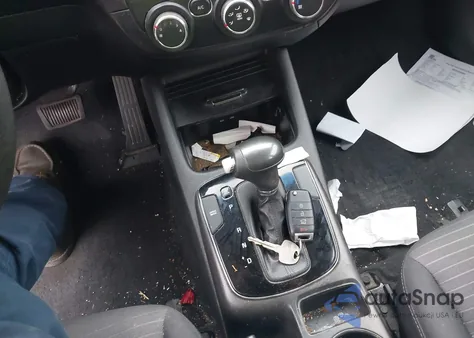 2017 Kia Forte Lx z USA, uszkodzony, nr VIN 3KPFL4A76HE014900